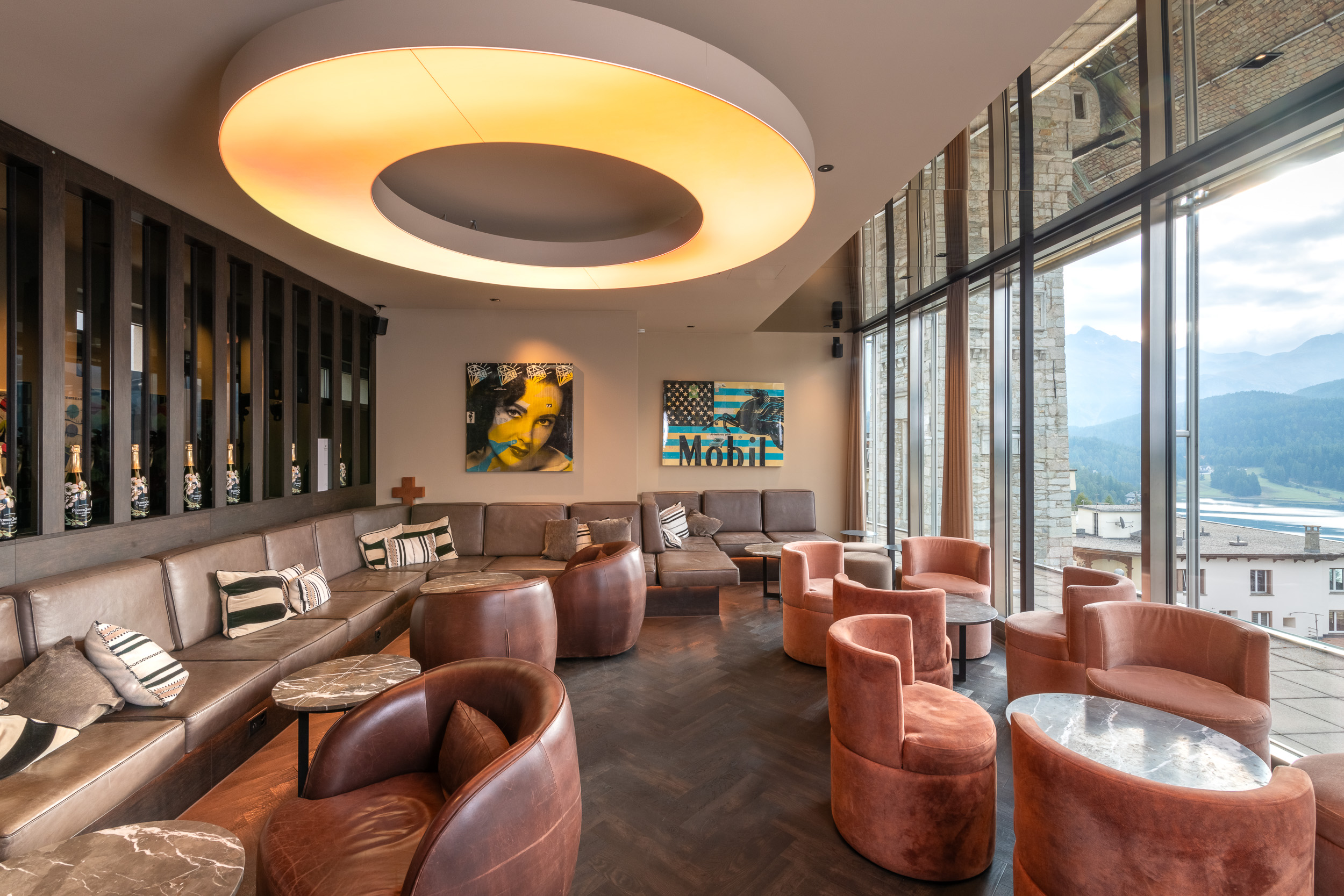 Skybar_2.jpg
