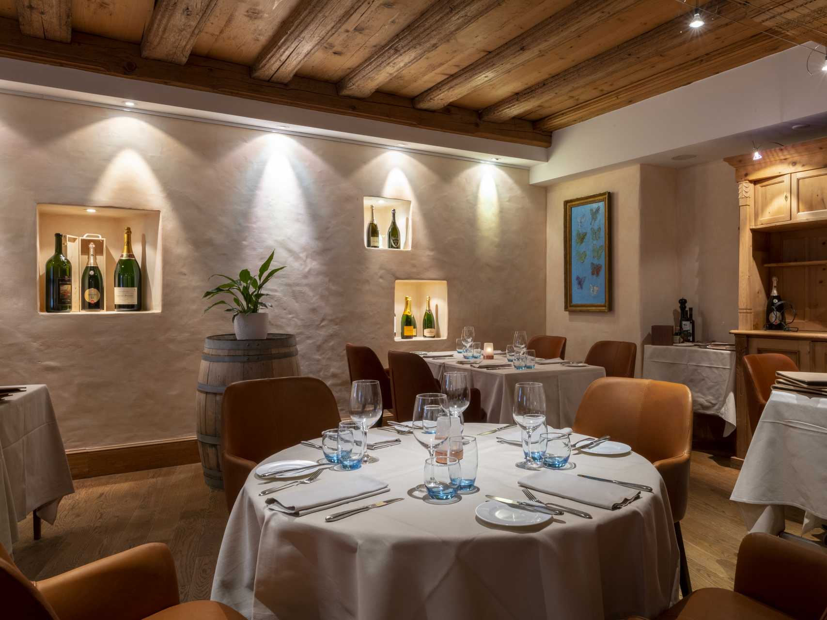 Monopol_Restaurant_4.jpg